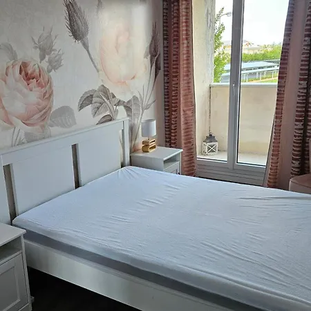 Proche De La De * Cabourg